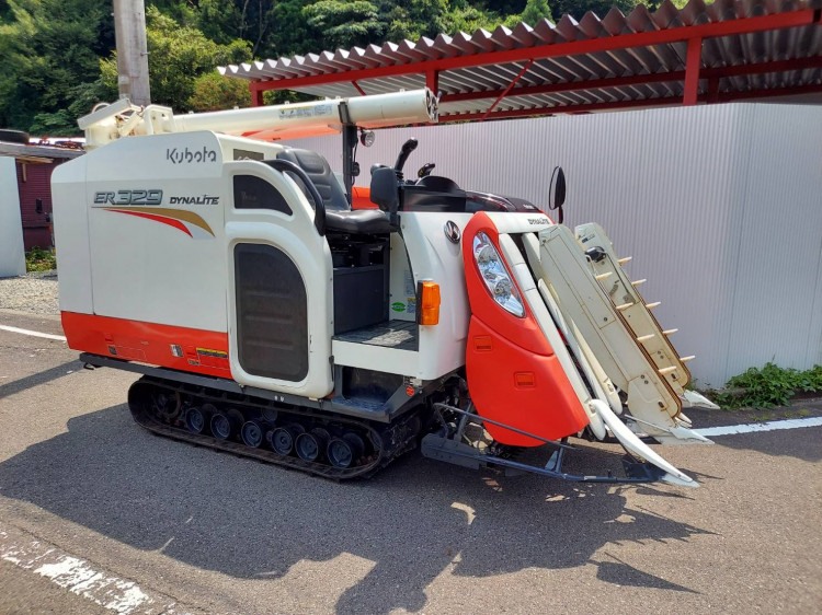 クボタ 中古コンバイン ER-329の商品画像1