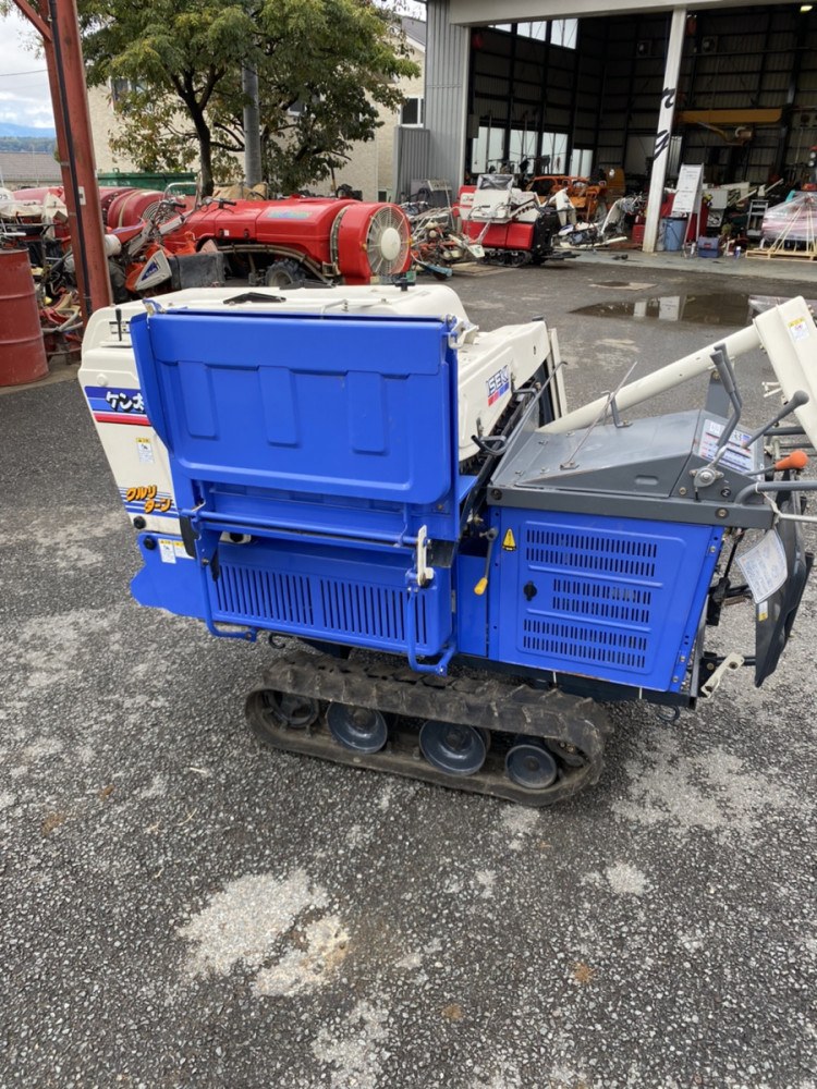イセキ 中古ハーベスター HMG83の商品画像2