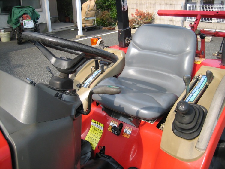 ヤンマー 中古トラクター AF118VPUS4Mの商品画像10