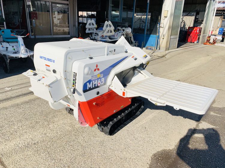 三菱 中古ハーベスター MH63の商品画像1