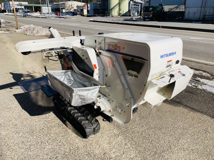 三菱 中古ハーベスター MH63の商品画像2