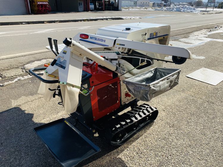 三菱 中古ハーベスター MH63の商品画像3