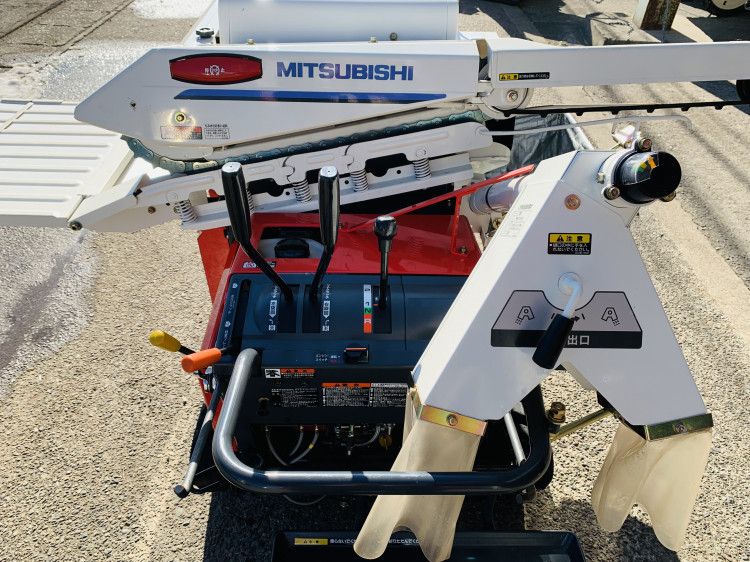 三菱 中古ハーベスター MH63の商品画像5