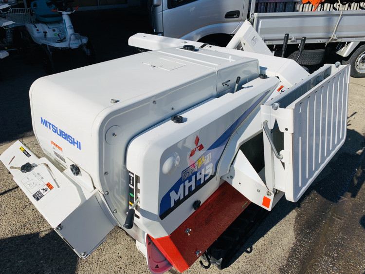 三菱マヒンドラ農機 中古ハーベスター MH43の商品画像8