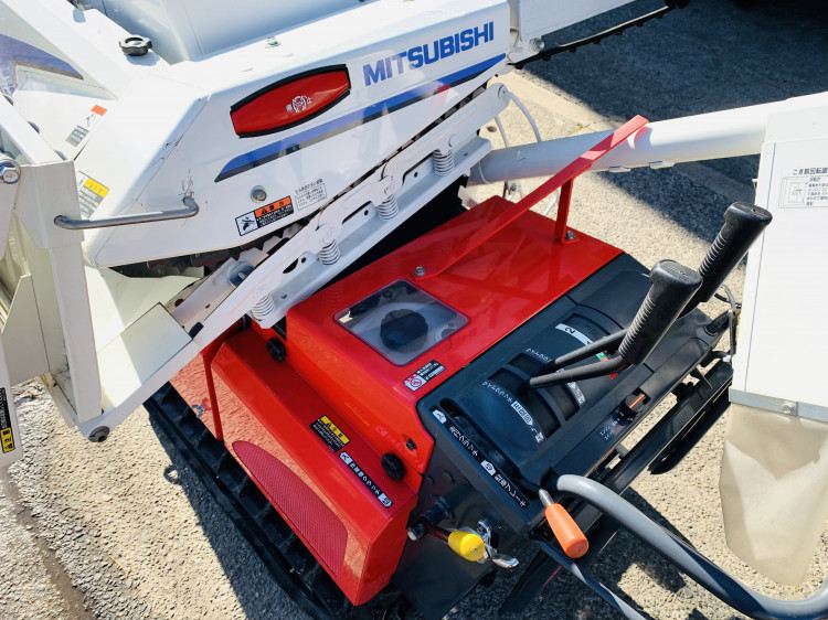 三菱マヒンドラ農機 中古ハーベスター MH43の商品画像9