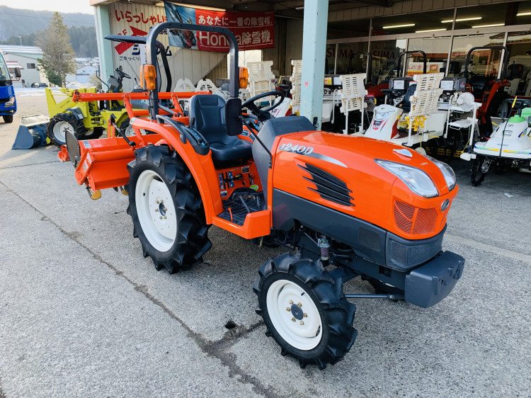 クボタ 中古トラクター T240Dの商品画像2