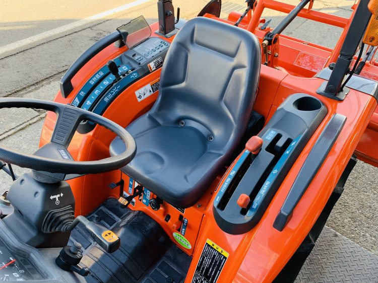 クボタ 中古トラクター T240Dの商品画像6