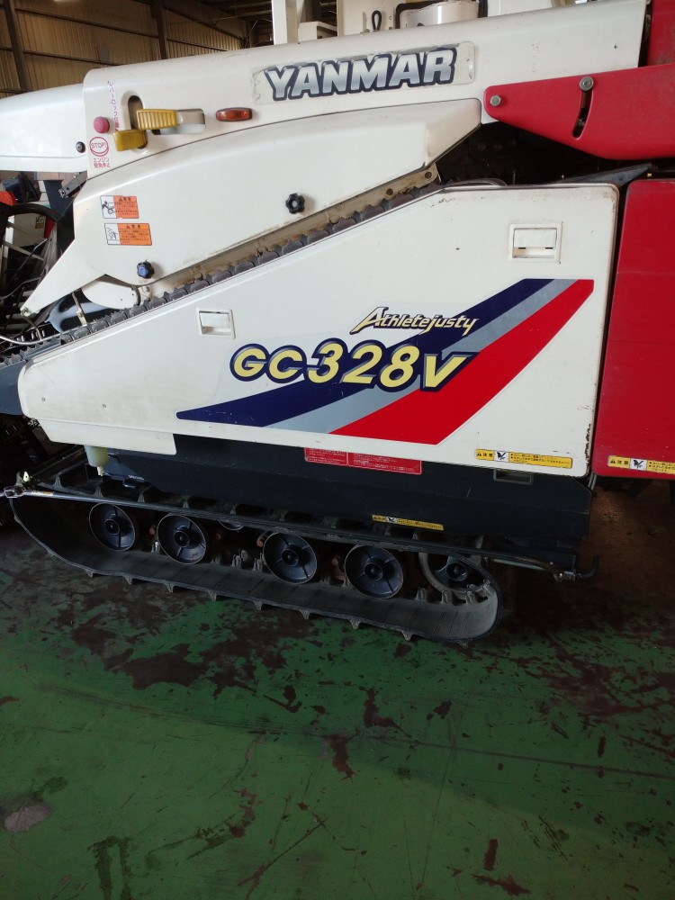 ヤンマー 中古コンバイン GC328Vの商品画像1