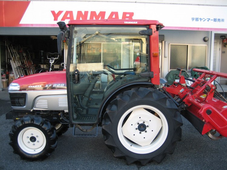 ヤンマー 中古トラクター EF228 VUQKS7Mの商品画像1