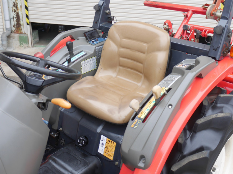 ヤンマー 中古トラクター EF226の商品画像6