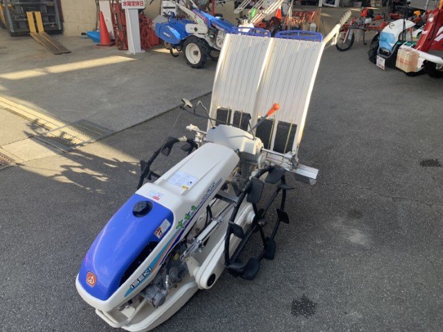 イセキ 中古田植機 PC25D-70の商品画像2