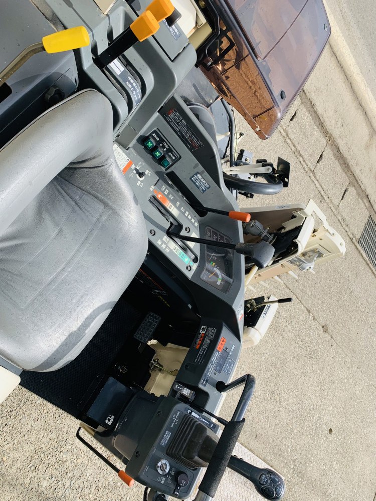 三菱マヒンドラ農機 中古コンバイン VMS18Gの商品画像8