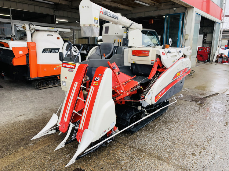 三菱マヒンドラ農機 中古コンバイン VM15Gの商品画像1