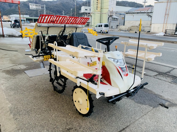 ヤンマー 中古田植機 RJ4の商品画像1