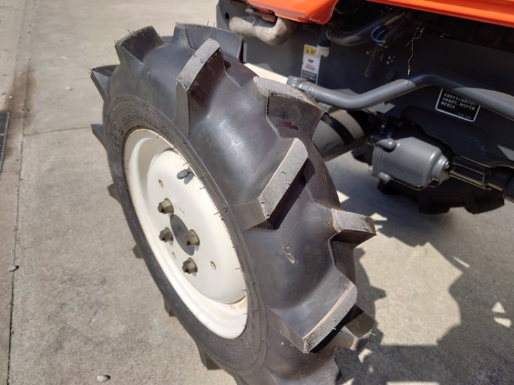 クボタ 中古トラクター GB175の商品画像4