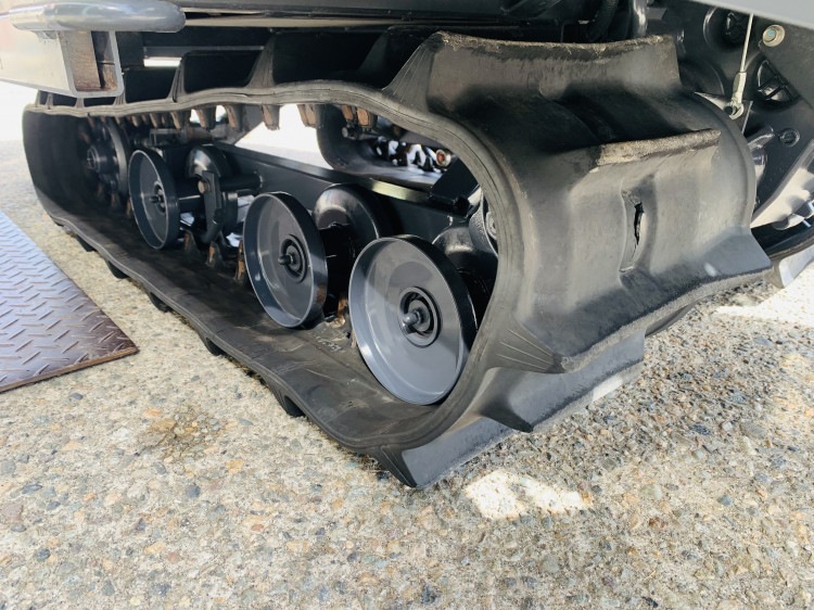 三菱マヒンドラ農機 中古コンバイン V211Gの商品画像10