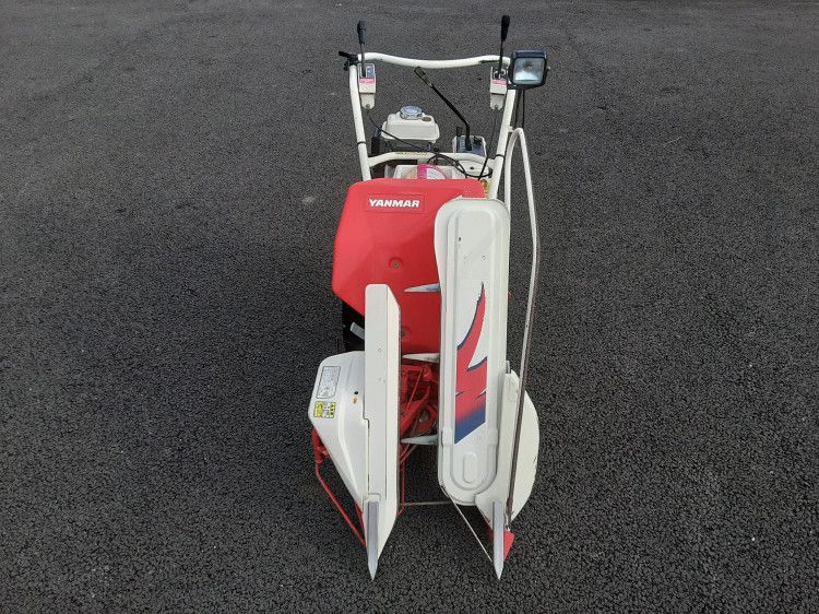 ヤンマー 中古バインダー Be30の商品画像4