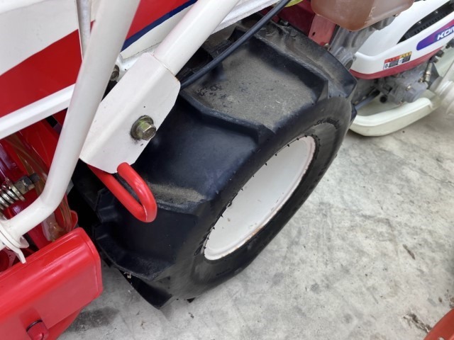 ヤンマー 中古バインダー Be30の商品画像9