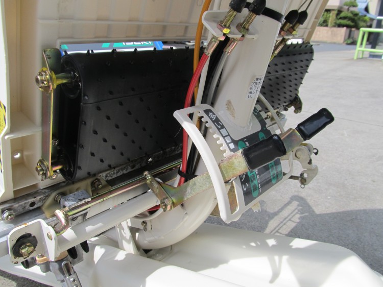 イセキ 中古田植機 PS25-70の商品画像9