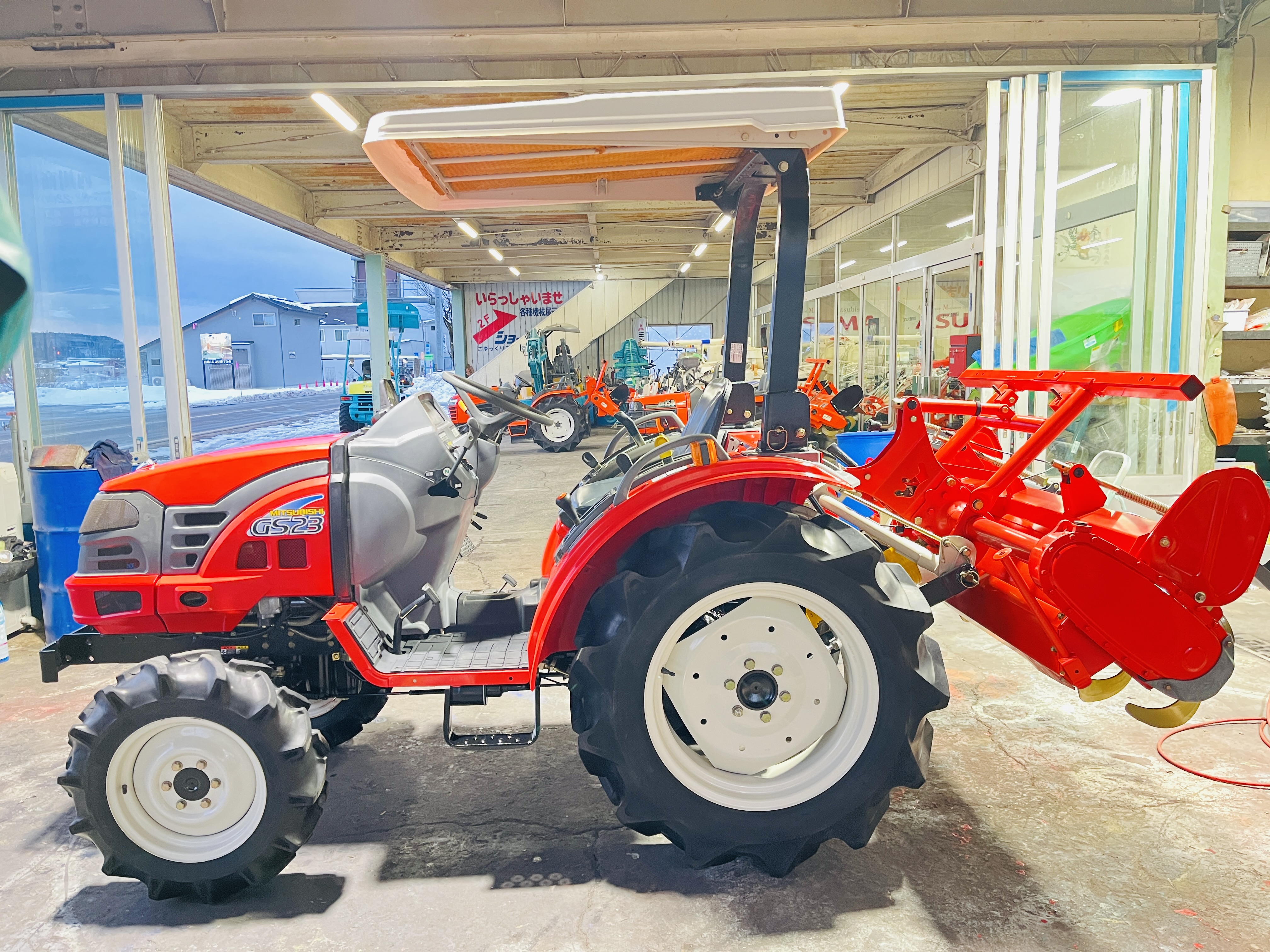 三菱マヒンドラ農機 中古トラクター GS23の商品画像9