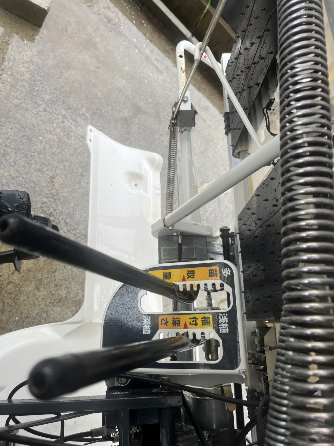 ミツビシ 中古田植機 LC4の商品画像4