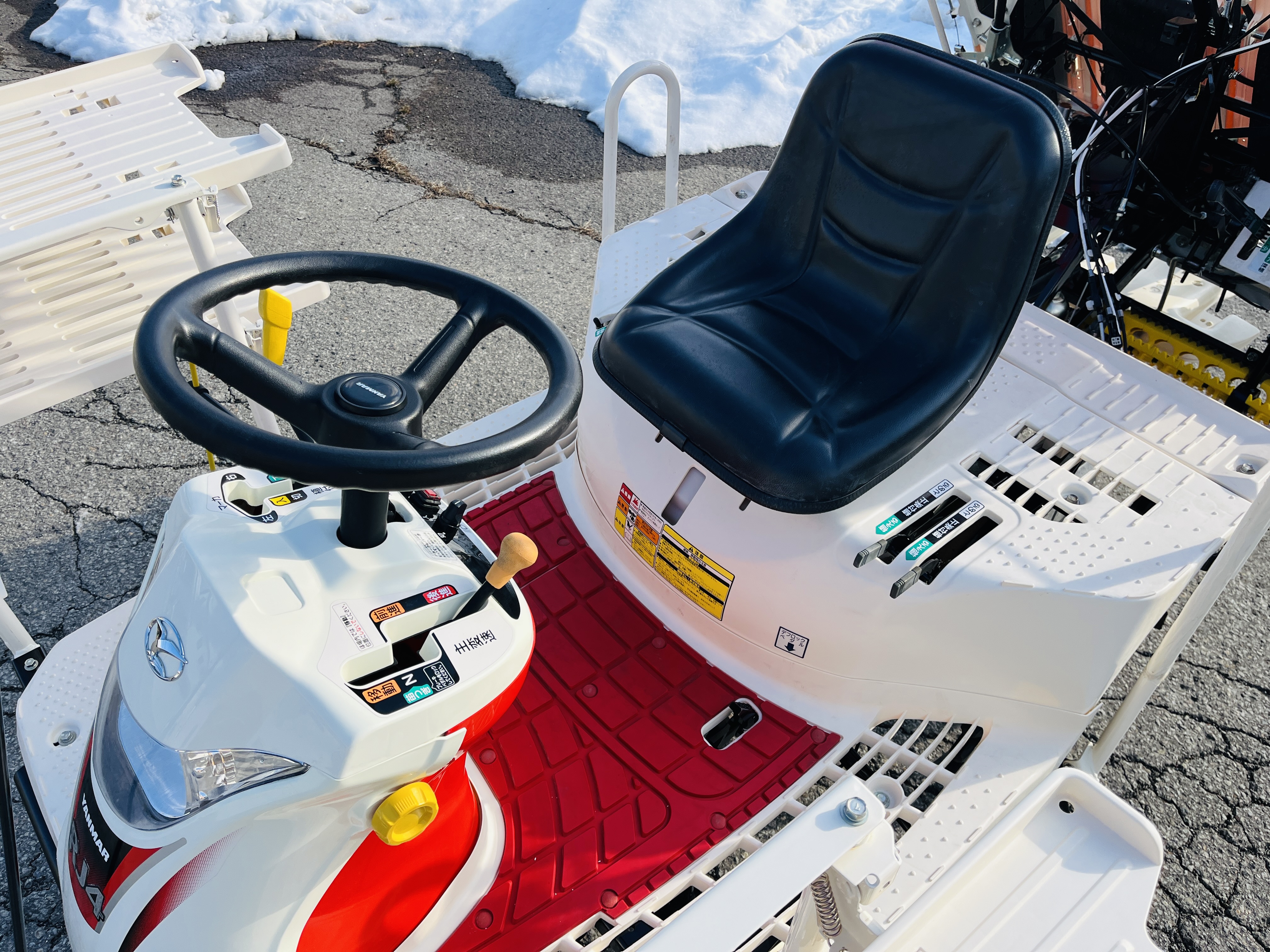 ヤンマー 中古田植機 RJ4の商品画像6