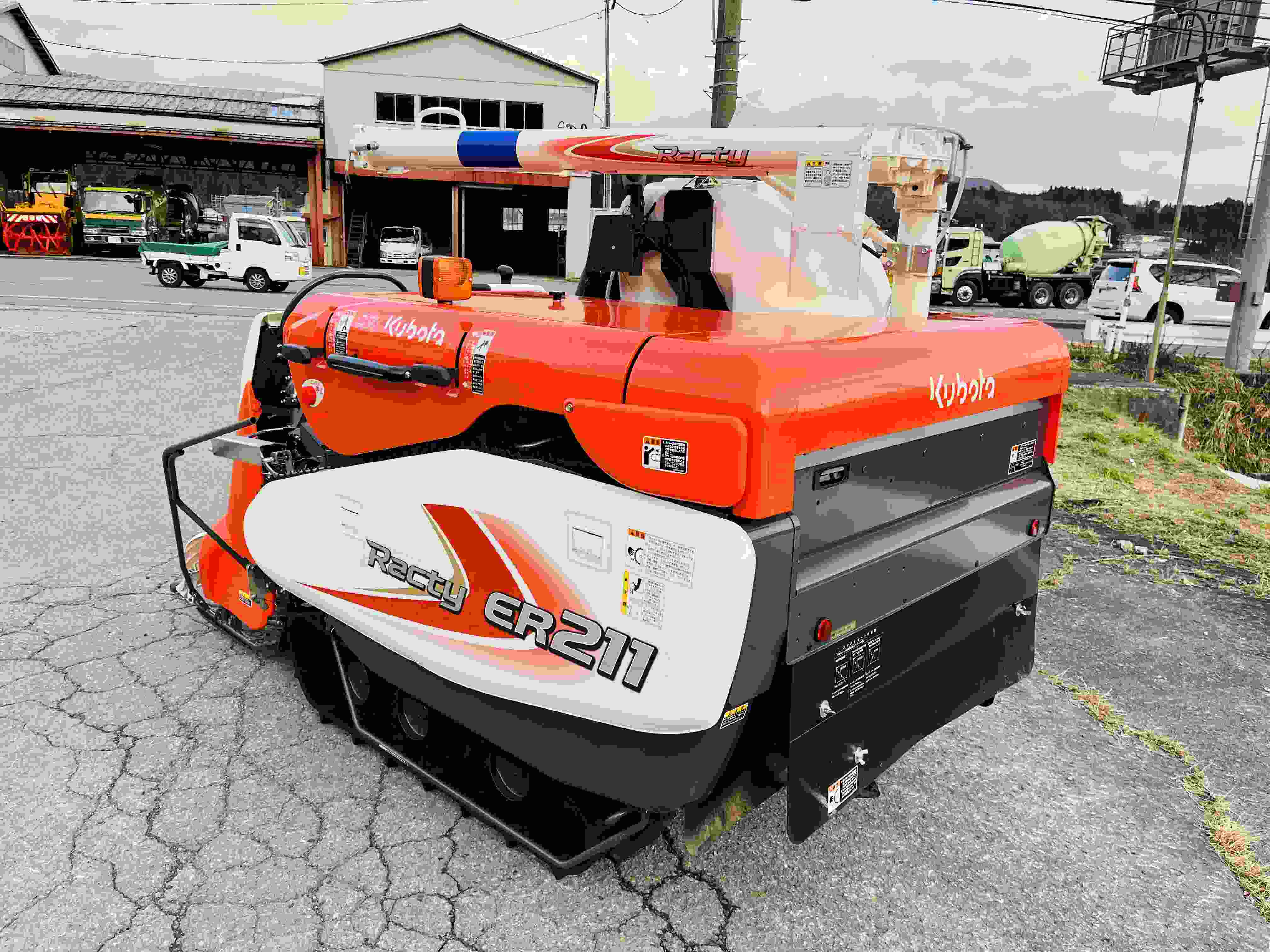 クボタ 中古コンバイン ER211の商品画像6