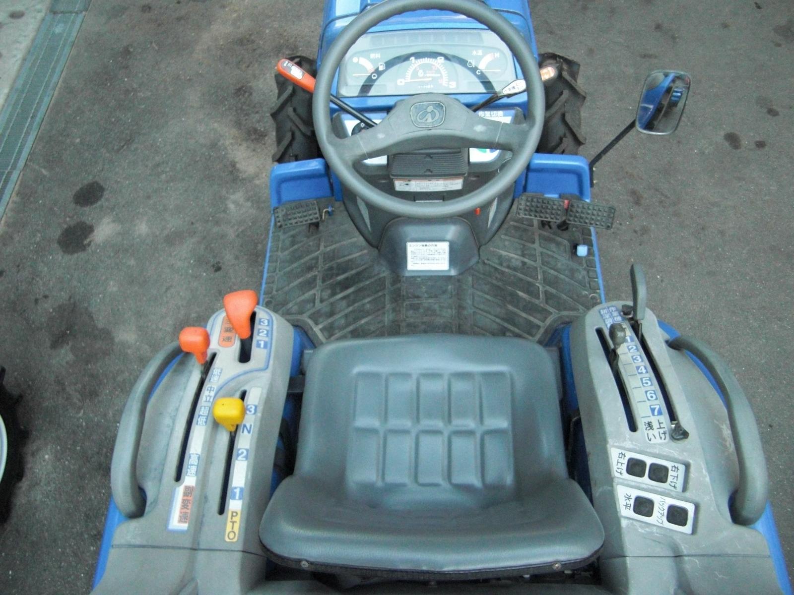 イセキ 中古トラクター TM16KXZA2Vの商品画像2