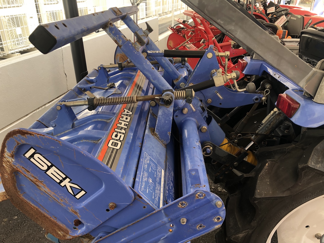 イセキ 中古トラクター 【整備待ち】イセキ トラクター TH24 ロータリー作業幅:1.5ｍ 出力24馬力 使用燃料/容量:ディーゼル/28Lの商品画像3