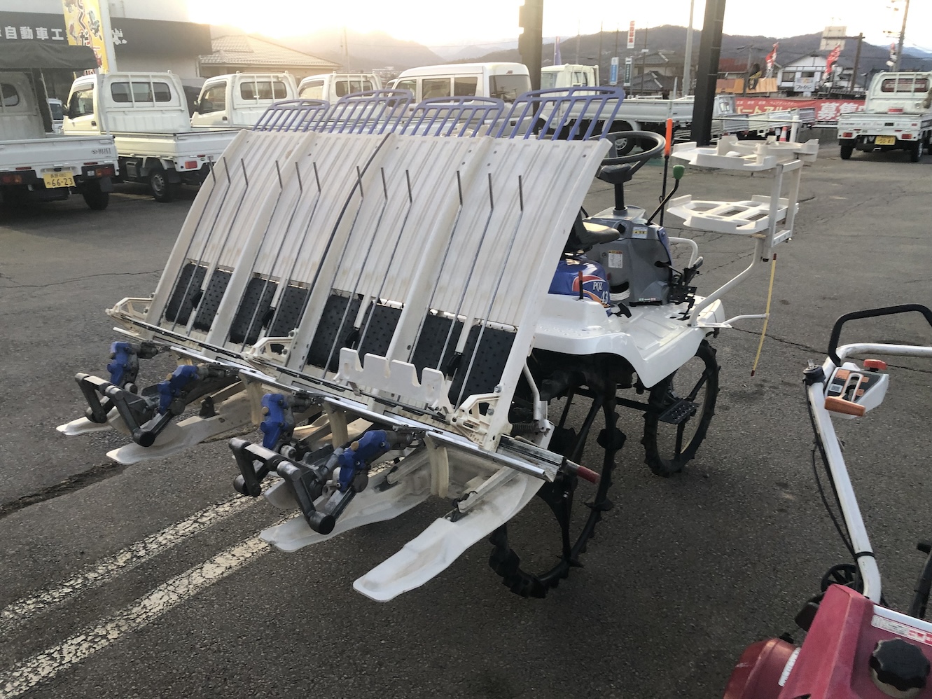 イセキ 中古バインダー 【整備待ち】イセキ 乗用田植機 PQZ43の商品画像4