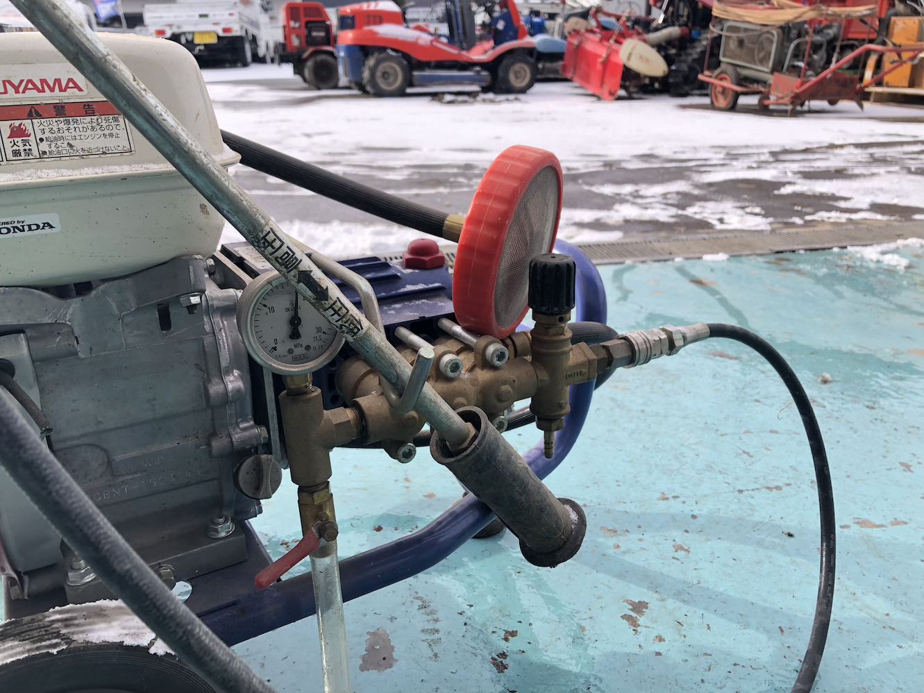 丸山製作所 中古その他 【整備待ち】丸山製作所 高圧洗浄機 MKW1209 寸法 (mm、長 × 幅 × 高):699 × 478 × 940 質量 (kg)26.1 ポンプ:SF30G-WP-S (1209)の商品画像5