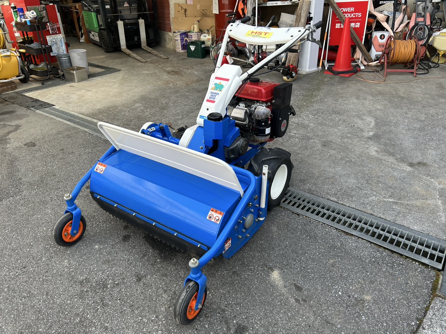 イセキ 中古草刈機 HRH801Mの商品画像1