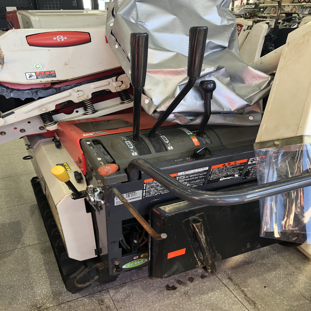 ミツビシ 中古ハーベスター 未整備 現状渡し 三菱農機 ハーベスター MH61 長さ×幅×高さ:2200ｍｍ×1700ｍｍ×1450ｍｍ 作業幅130�p 使用燃料 :ガソリンの商品画像7