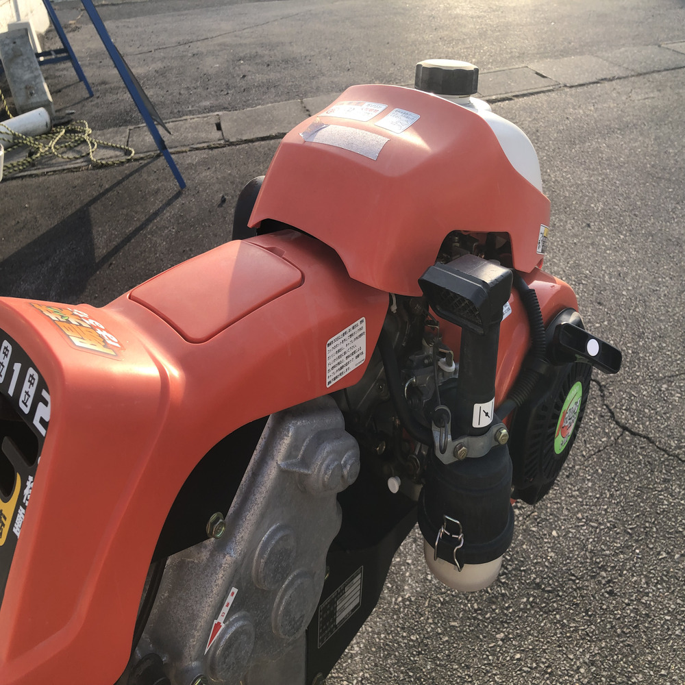 クボタ 中古管理機 クボタ 管理機 TR600 機体寸法:1430ｍｍ×620ｍｍ×1050ｍｍ 燃料/タンク容量自動車用無鉛ガソリン/2.0L 変速段数:前進2・後進1の商品画像4