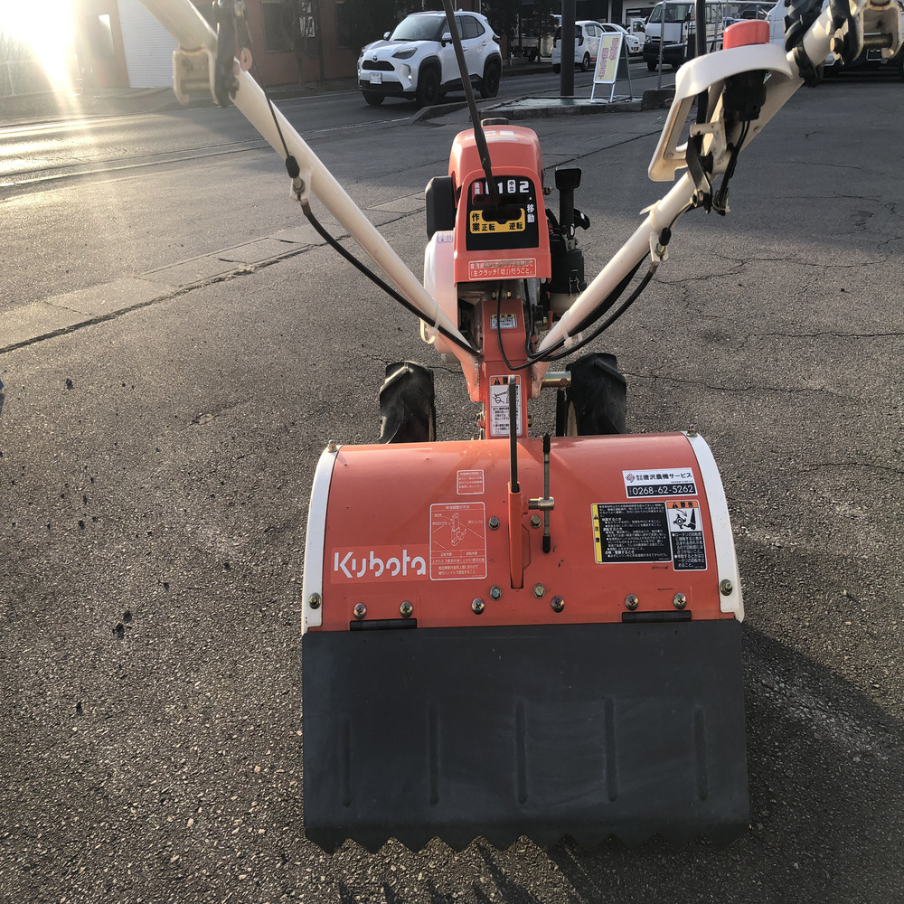 クボタ 中古管理機 クボタ 管理機 TR600 機体寸法:1430ｍｍ×620ｍｍ×1050ｍｍ 燃料/タンク容量自動車用無鉛ガソリン/2.0L 変速段数:前進2・後進1の商品画像6
