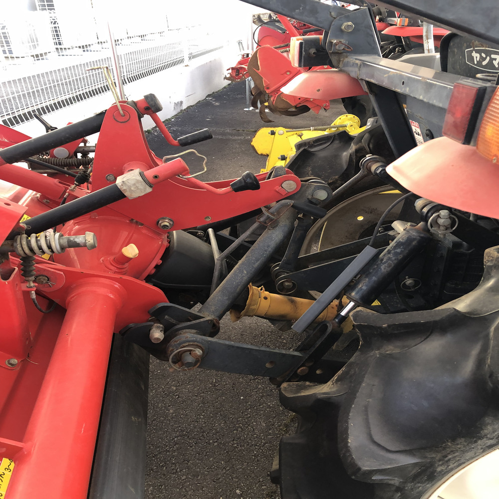 ヤンマー 中古トラクター 【地域限定自宅配送】ヤンマー トラクター EF220 機体寸法:2820×1120×1900(mm) 出力20ps 使用燃料/容量:ディーゼル軽油/28Lの商品画像10