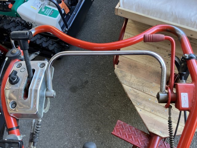 ヤンマー 中古運搬機 YG8の商品画像5