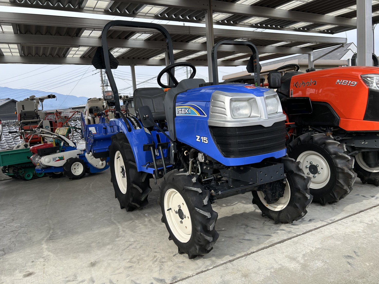 イセキ 中古トラクター Z15-Uの商品画像1