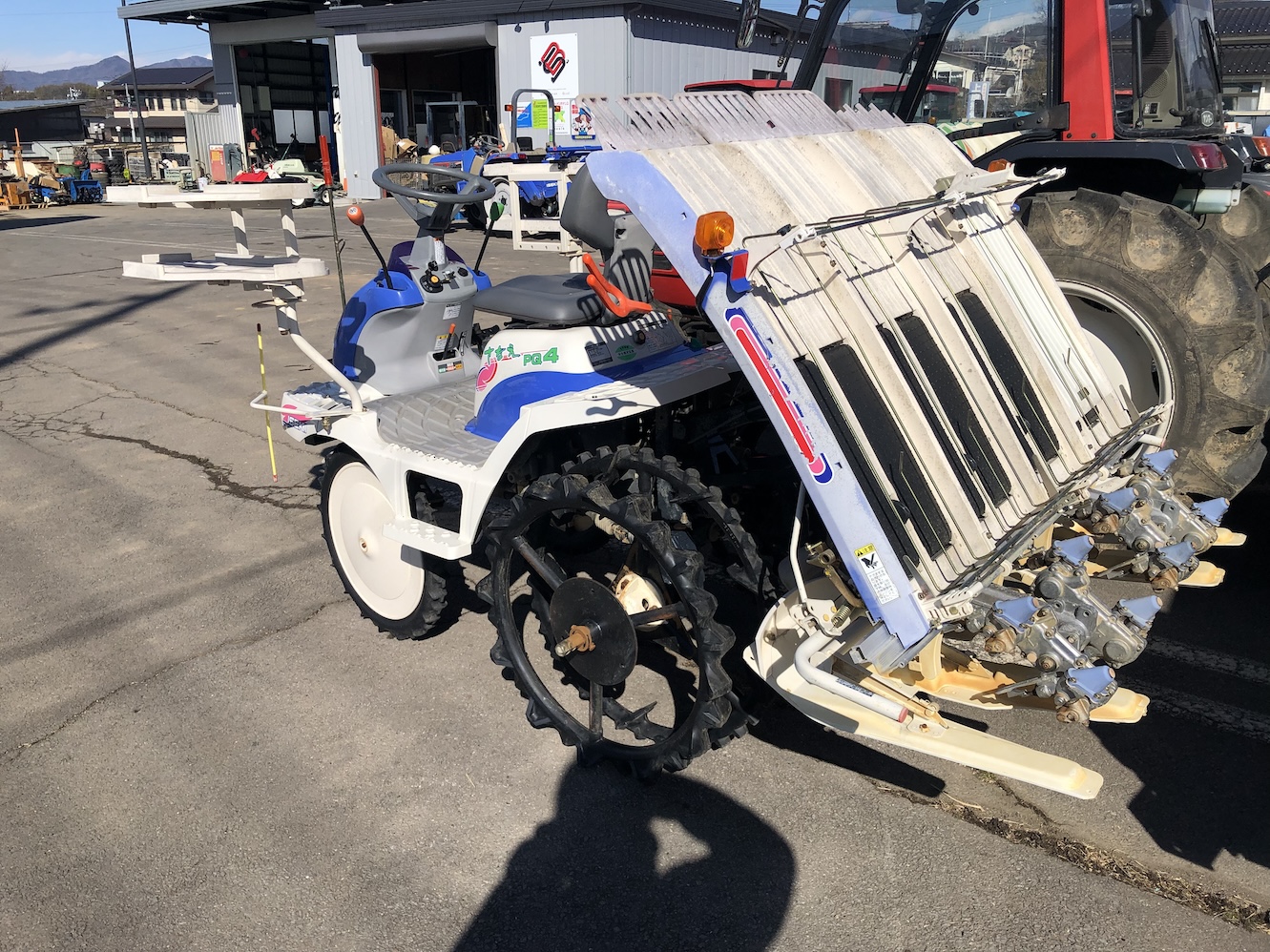 イセキ 中古田植機 【整備待ち】イセキ 乗用田植機 PQ4-UD 2469の商品画像2