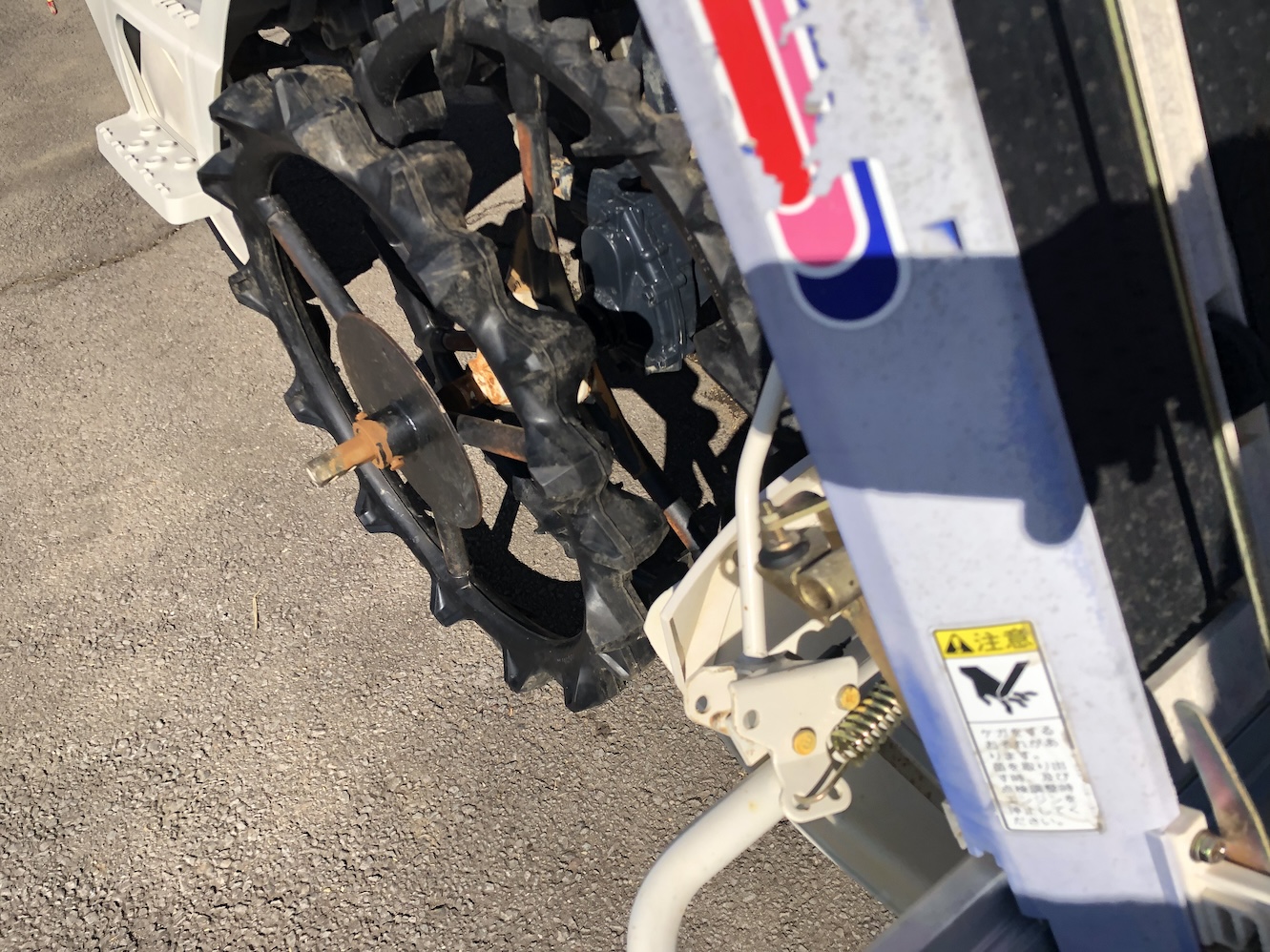 イセキ 中古田植機 【整備待ち】イセキ 乗用田植機 PQ4-UD 2469の商品画像3