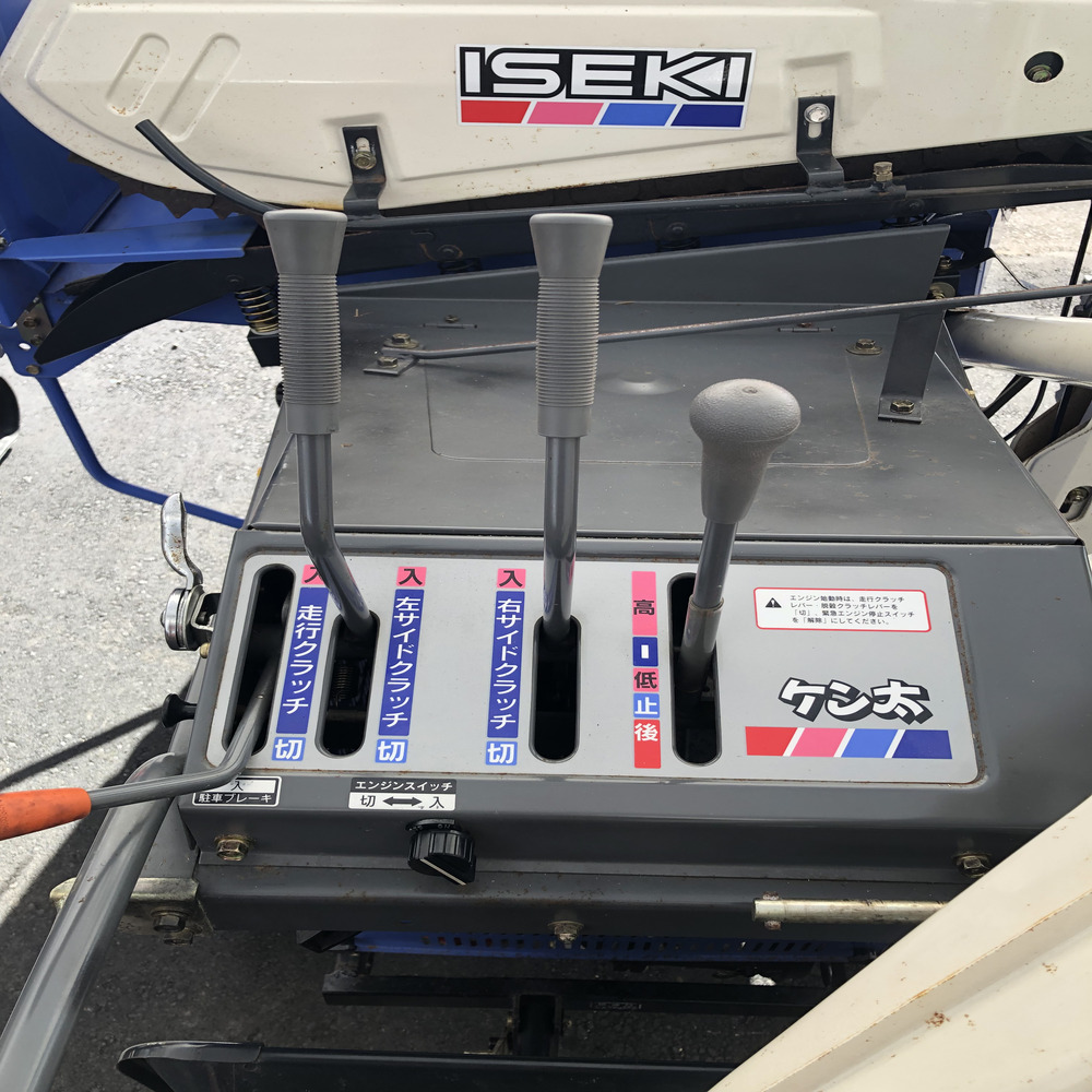 イセキ 中古ハーベスター 【整備待ち】イセキ ハーベスター HMG73E : 機体寸法約 2,085mm × 1,200mm × 1,280mm 馬力 (最大出力):6.0 PSの商品画像5