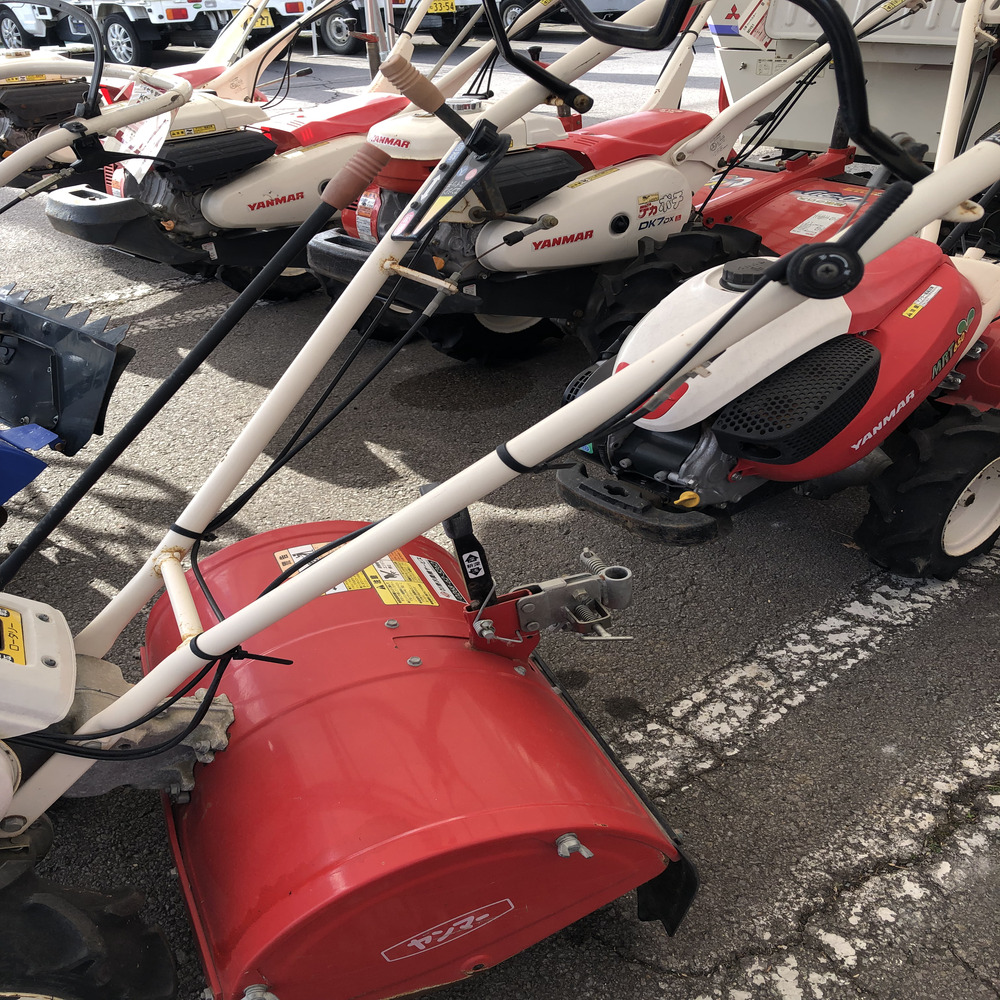 ヤンマー 中古管理機 ヤンマー 管理機 MRT65EX 機体寸法:1410×575×1050(mm) 出力6.2ps 使用燃料/容量:無鉛ガソリン/2.4Lの商品画像4