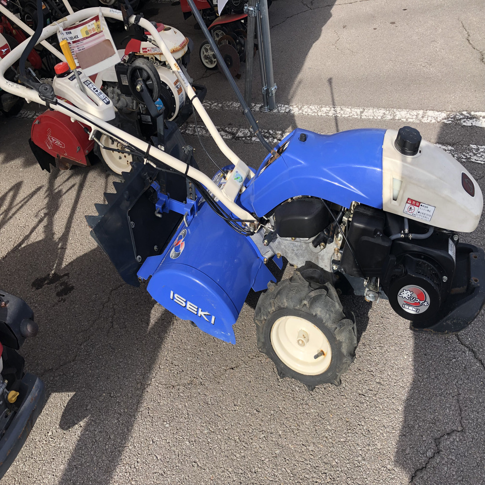 イセキ 中古管理機 イセキ 管理機 KCR500-HX 機体寸法:1420×600×1120(mm) 出力4.3ps 使用燃料/容量:無鉛ガソリン/2.0Lの商品画像2