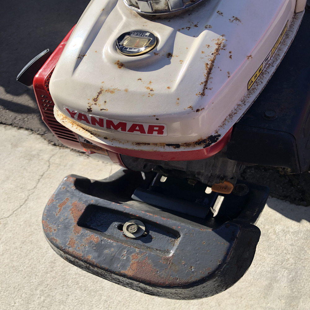 ヤンマー 中古管理機 ヤンマー 耕耘機 DK7 機体寸法:1740ｍｍ×650ｍｍ×1020ｍｍ 出力6.2PS 使用燃料 :ガソリンの商品画像4