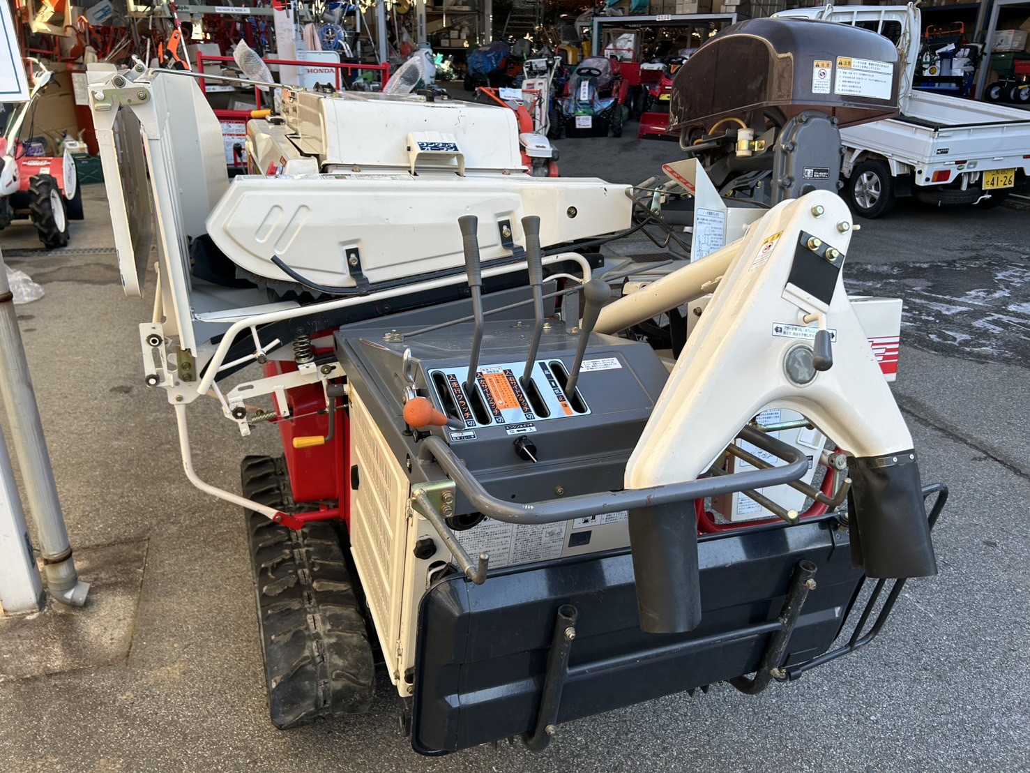 フジイコーポレーション 中古ハーベスター H62-1の商品画像1