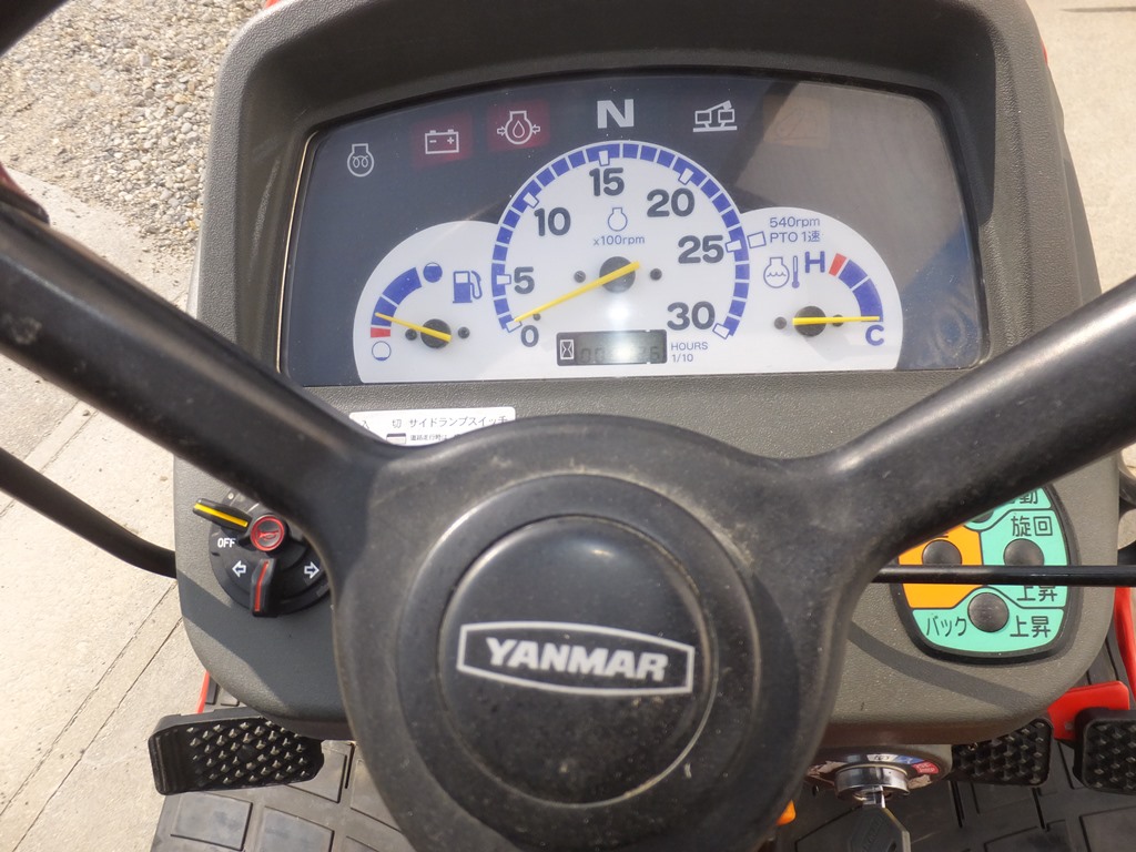 ヤンマー 中古トラクター EF120の商品画像2