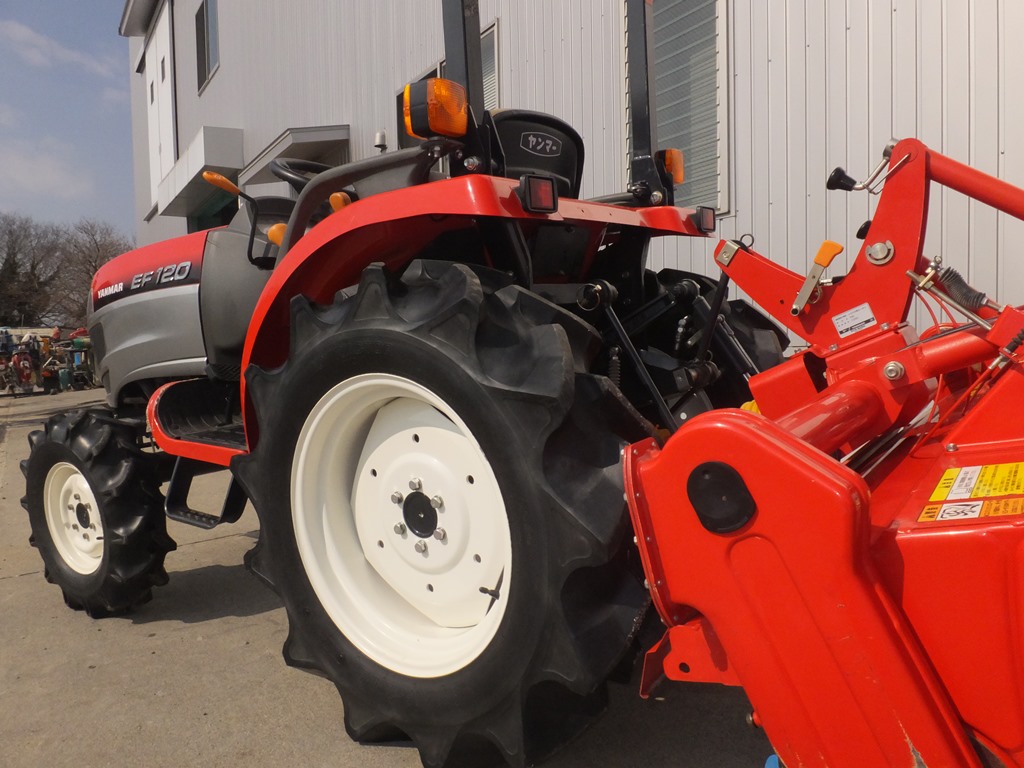 ヤンマー 中古トラクター EF120の商品画像7