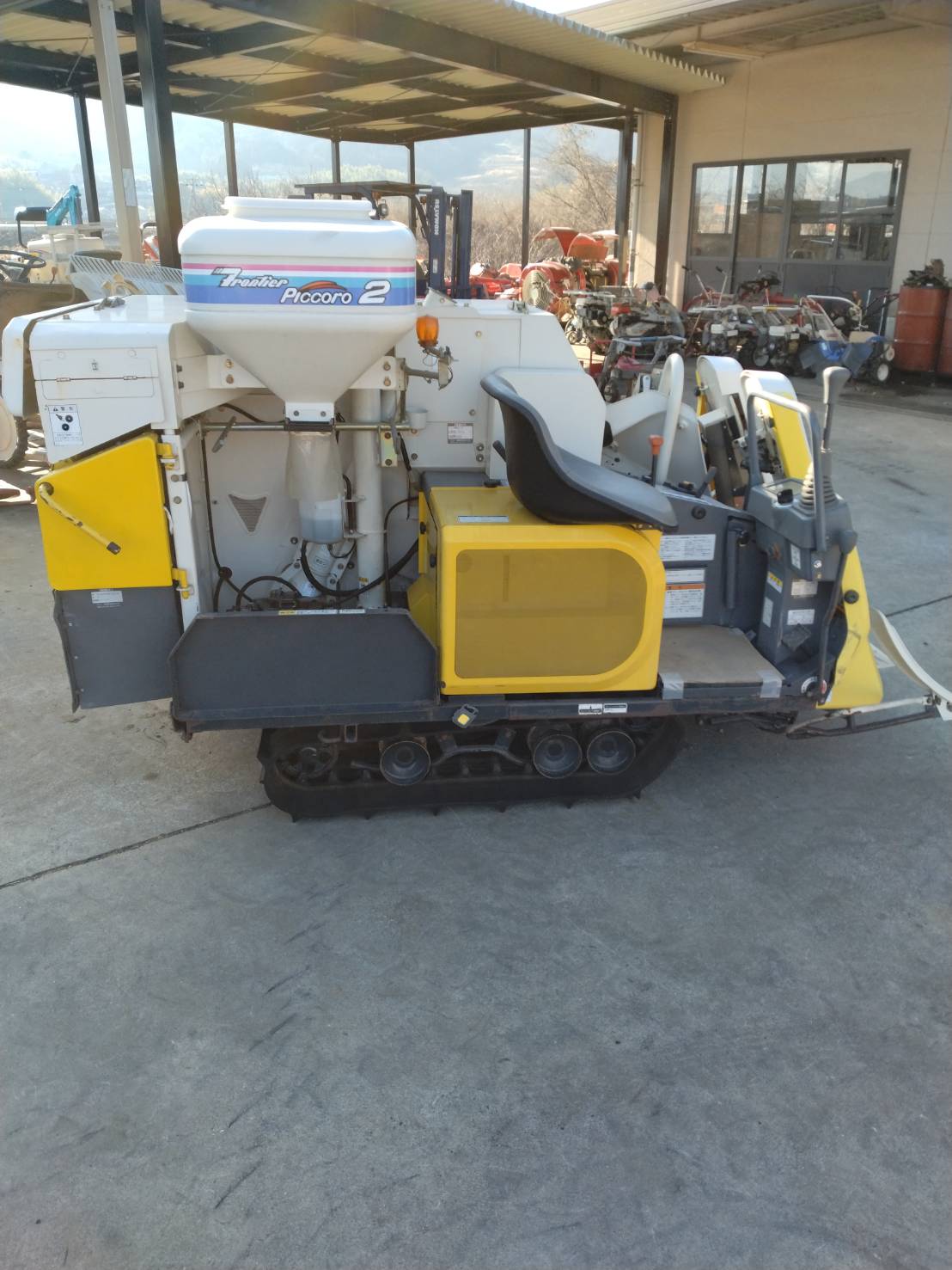 イセキ 中古コンバイン HP2-KWCの商品画像4