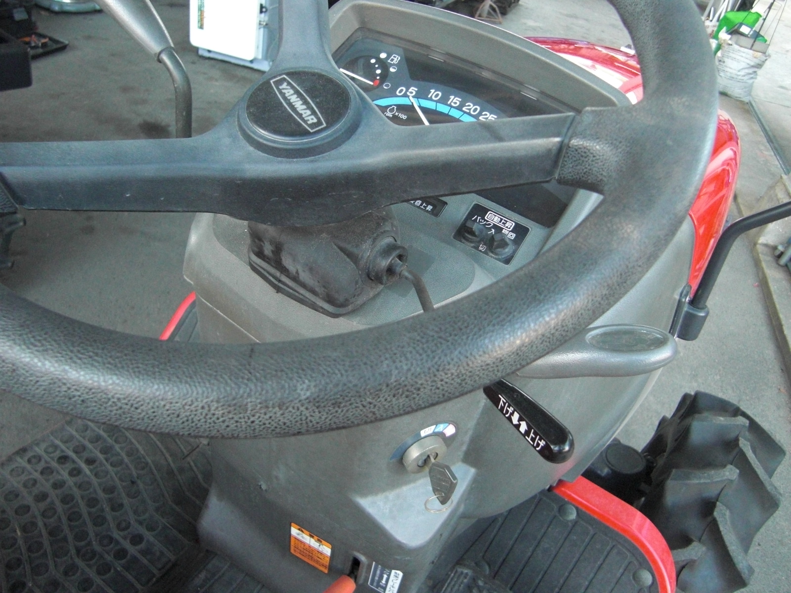 ヤンマー 中古トラクター AF118L-VPUKS4　　低アワー機！　フル装備！　人気のヤンマーAF100シリーズ後期型！の商品画像6