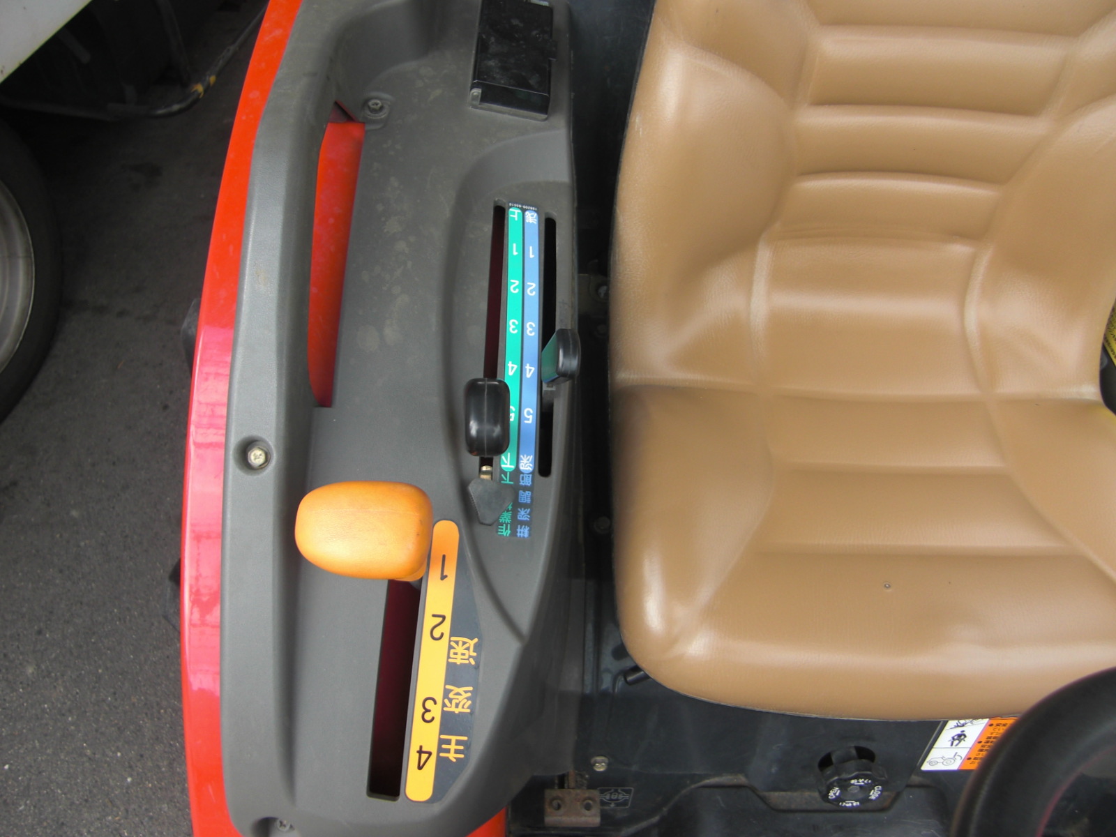 ヤンマー 中古トラクター EF222-VUKS5の商品画像3